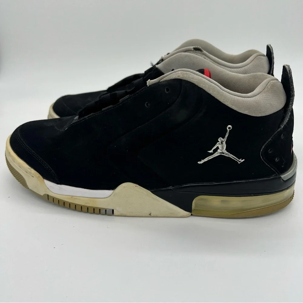 Jordan Big Fund Men’s Shoe Size 9